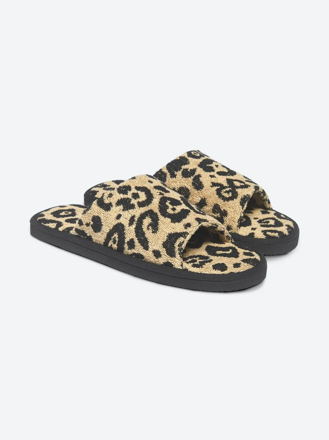 Leo Slippers Assorted